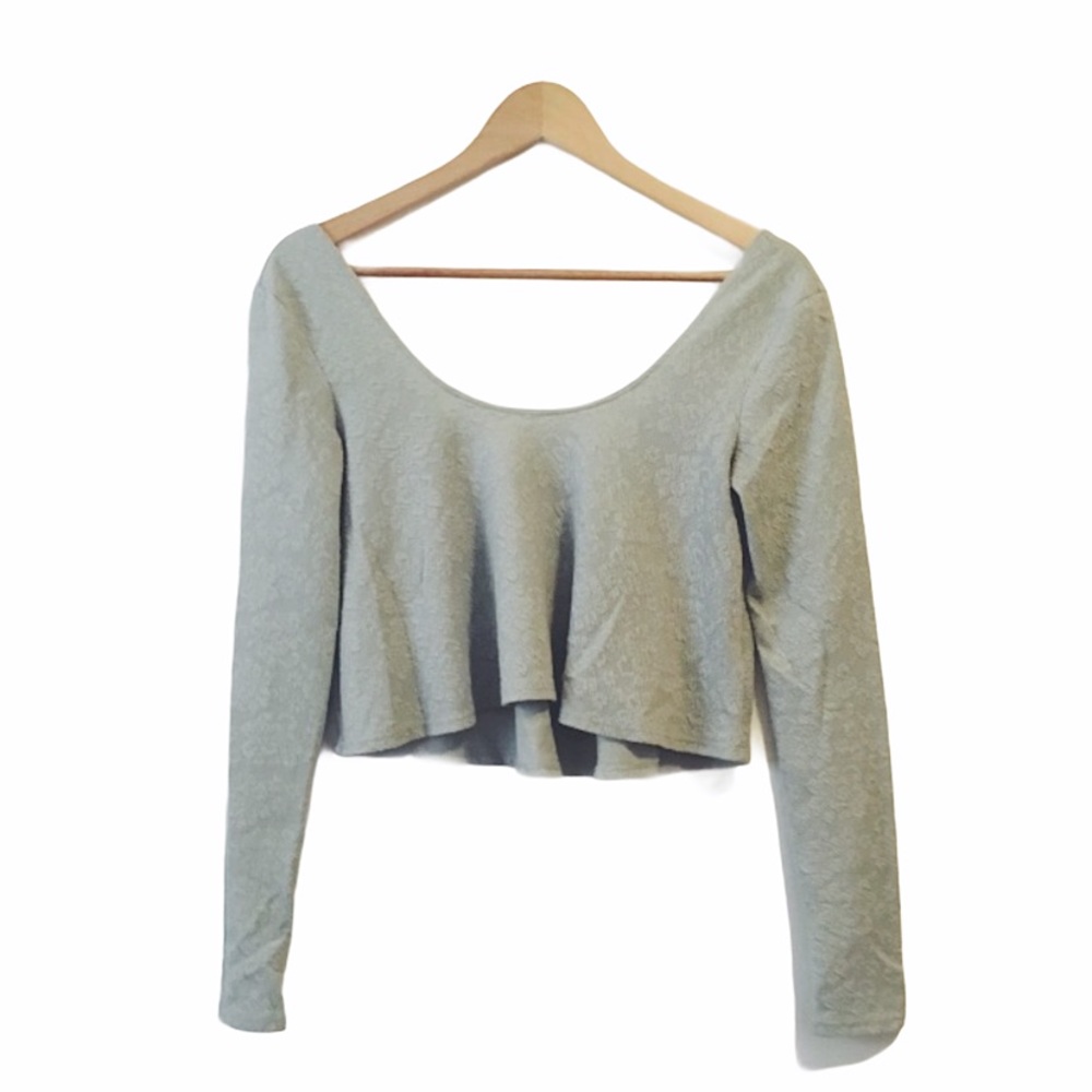 Lightly embossed Aqua cropped top